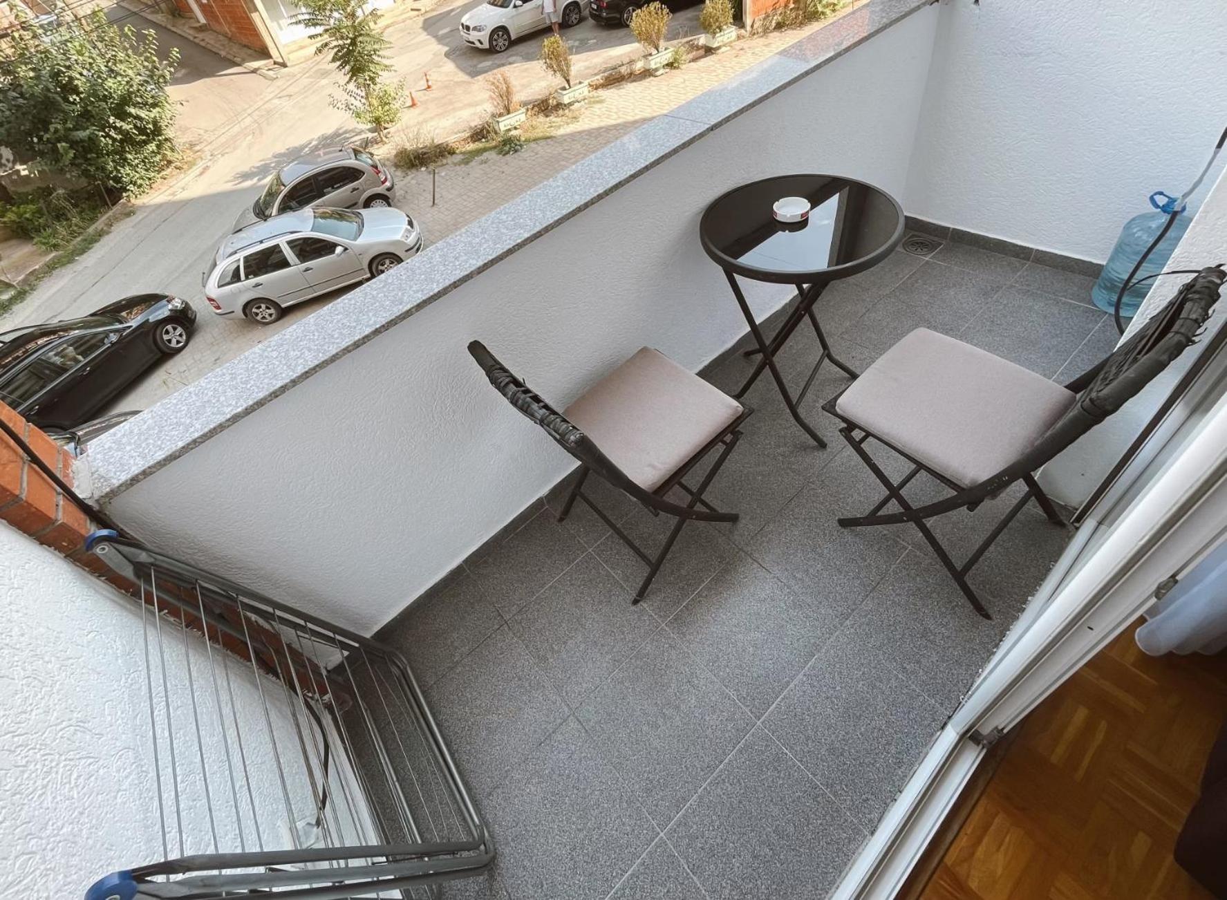 Apartment Troi Pristina Exterior foto